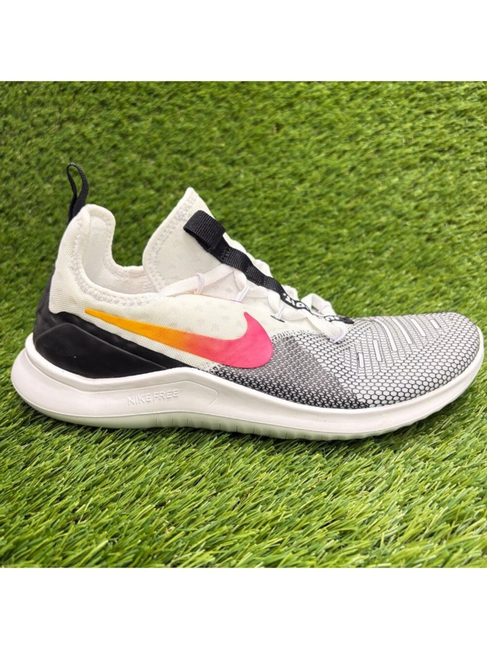 Nike Free TR 8 Womens Size 7.5 Black White Pink Athletic Running Shoes Sneakers